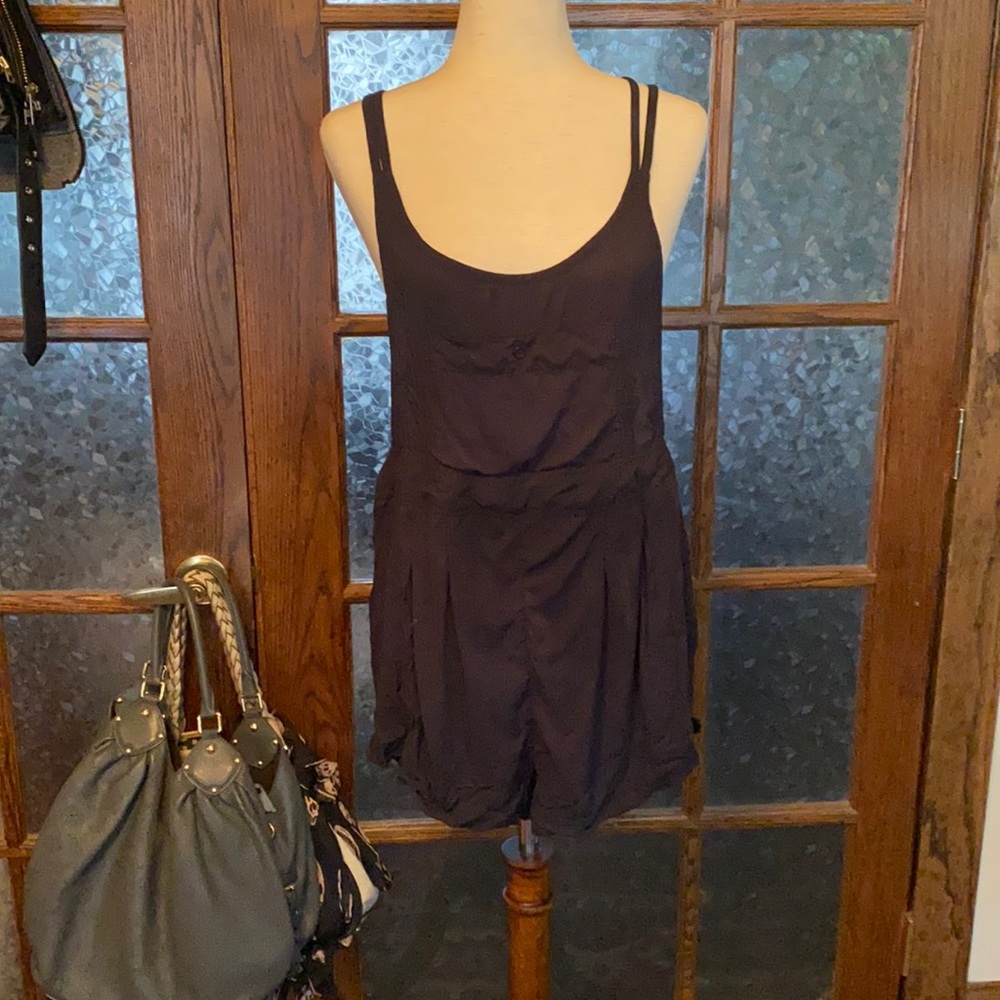 Black overall shorts size large